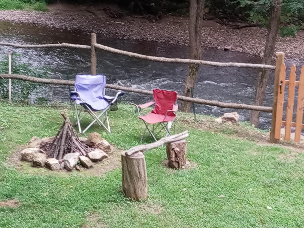 Apartmán Tranquil Creekside Mountain View Getaway Clyde Exteriér fotografie